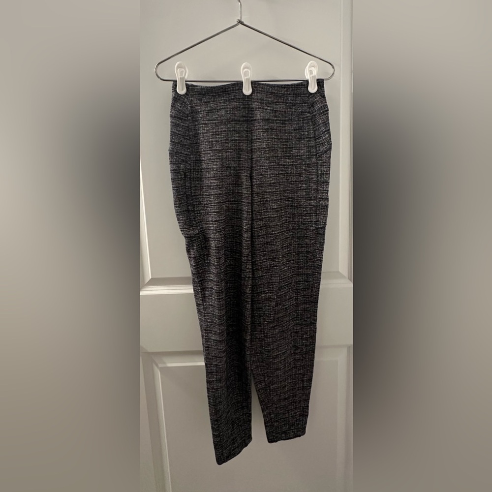 Lululemon Run On‎ Jogger | Black White Ringspun Denim | 6